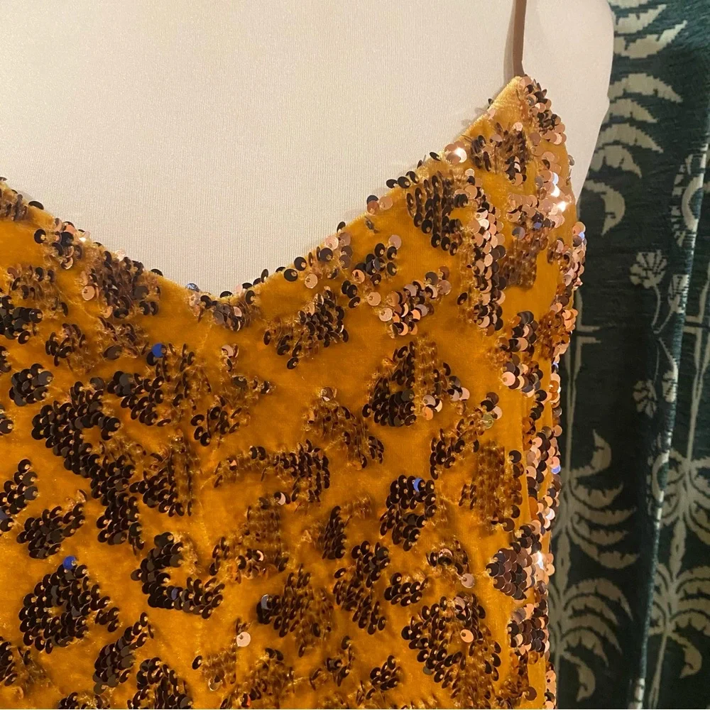 Anthropologie RO+DE Cami Tank Top Esther Sequin Velvet Animal Print Size XS - Picture 8 of 12